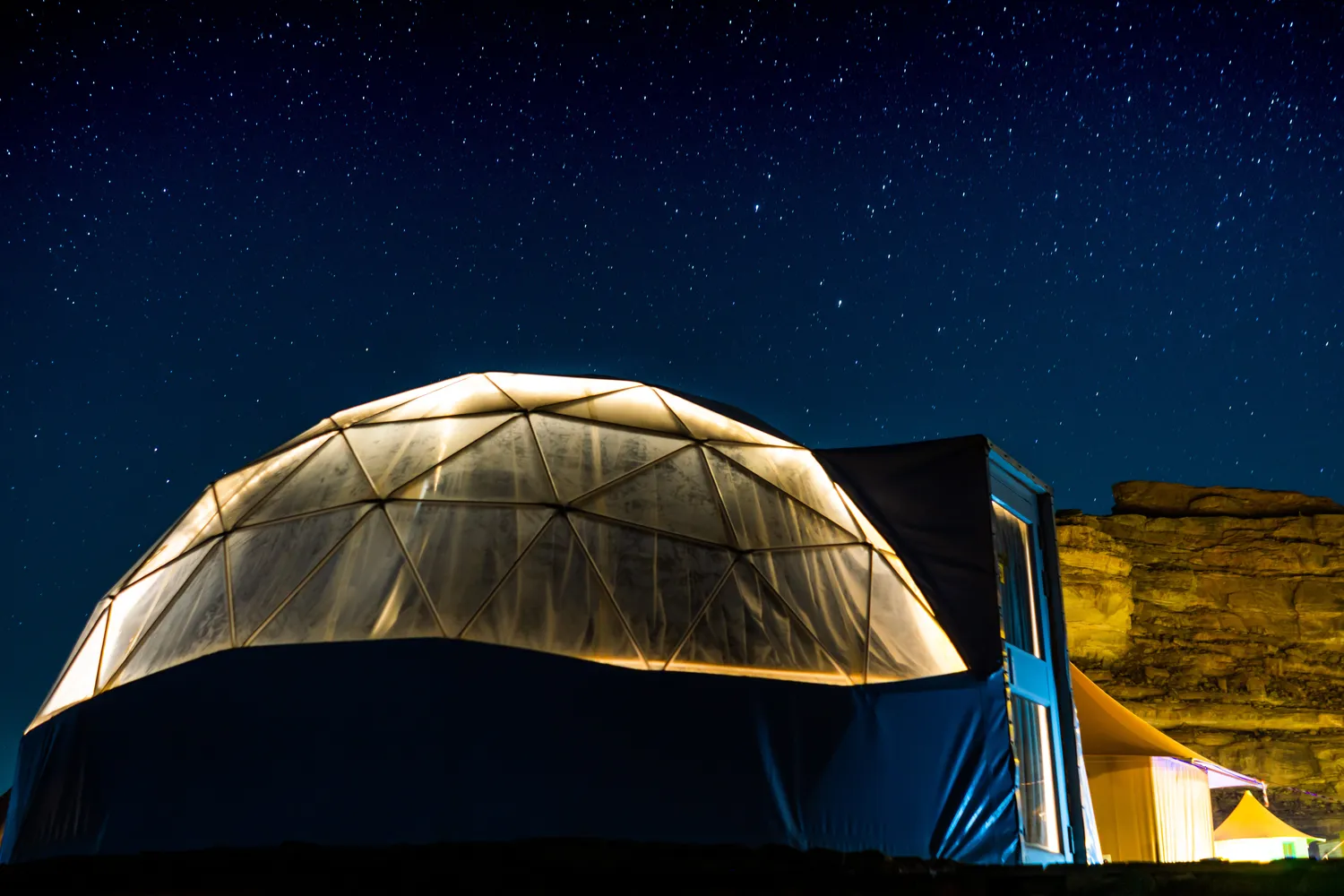 Producent namiotów glampingowych